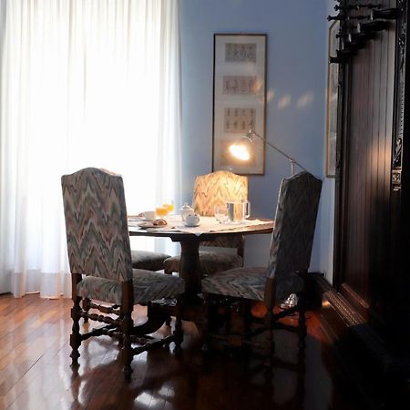Trevi Grand Blu Suite B&B Рим Екстериор снимка