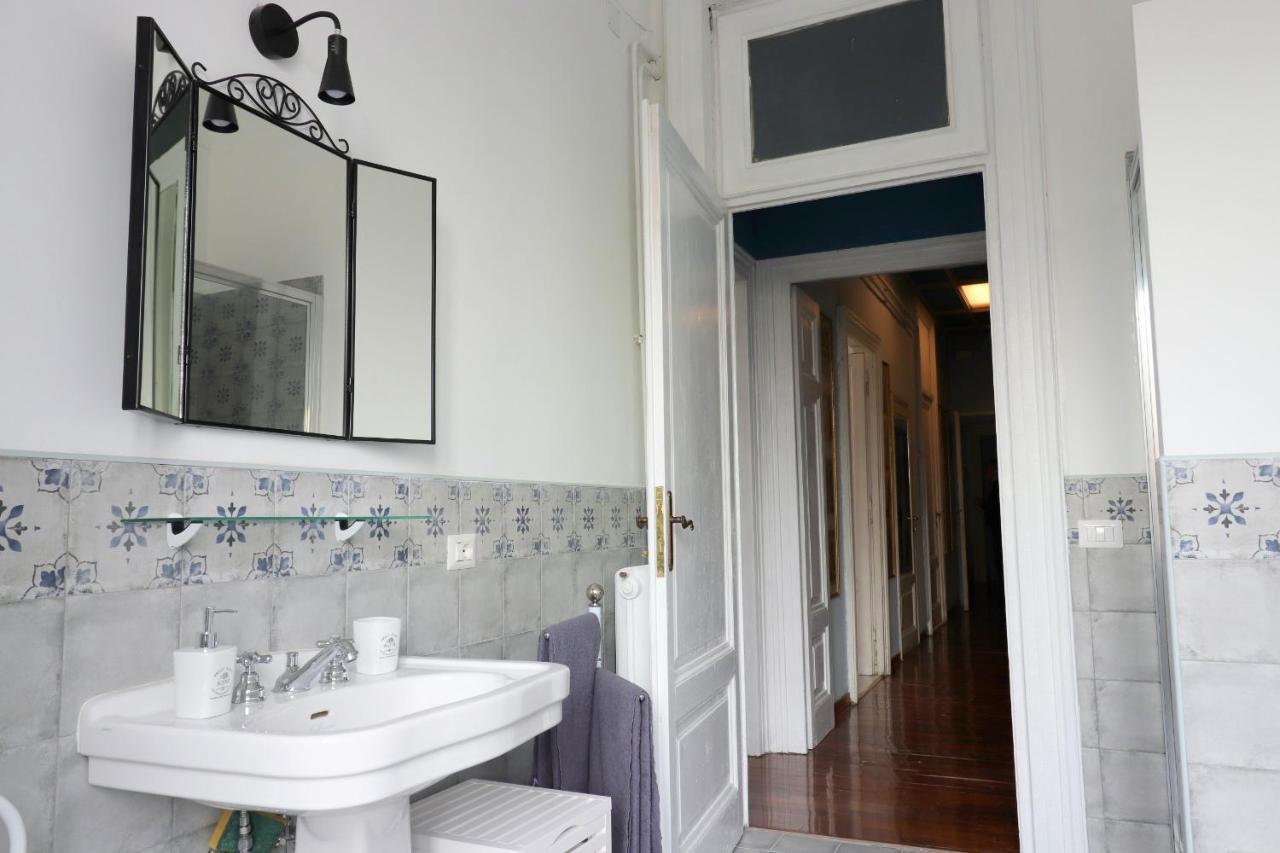 Trevi Grand Blu Suite B&B Рим Екстериор снимка